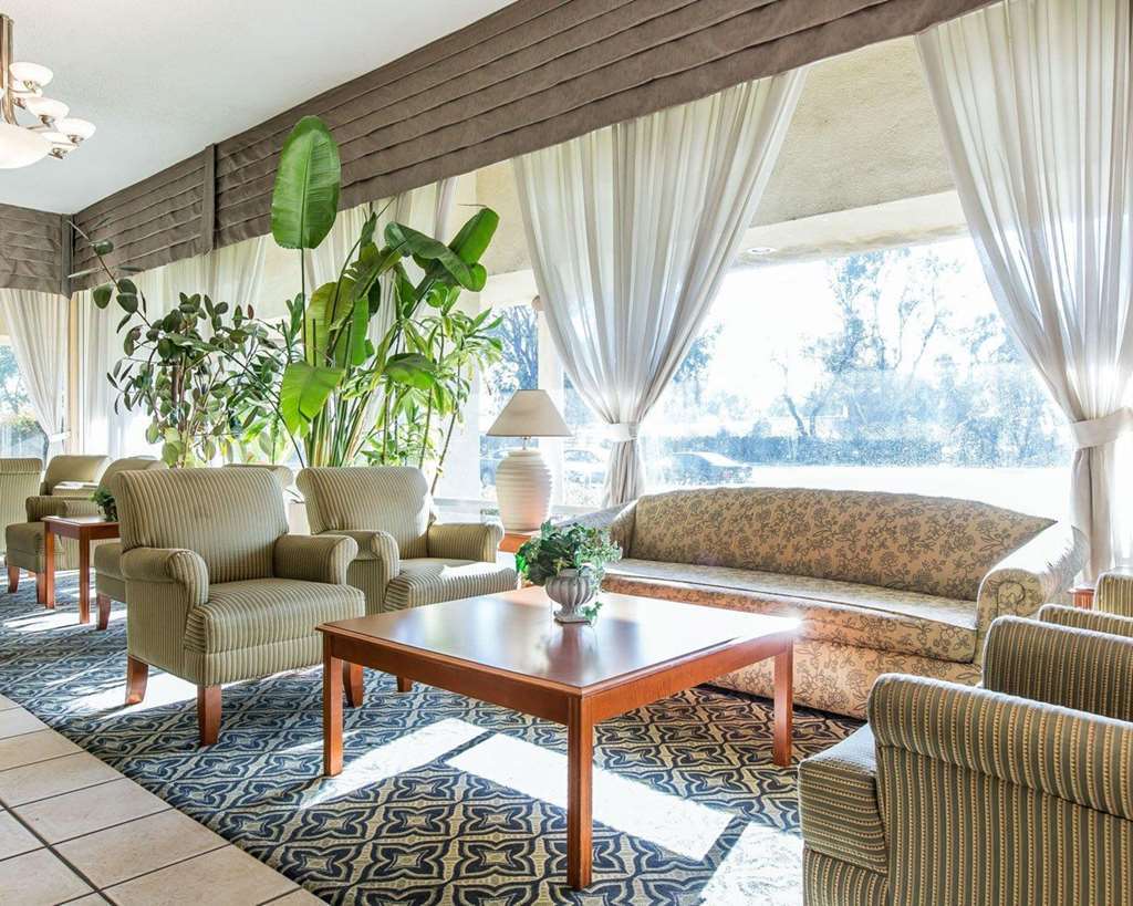 Days Inn By Wyndham Stockton Interior foto