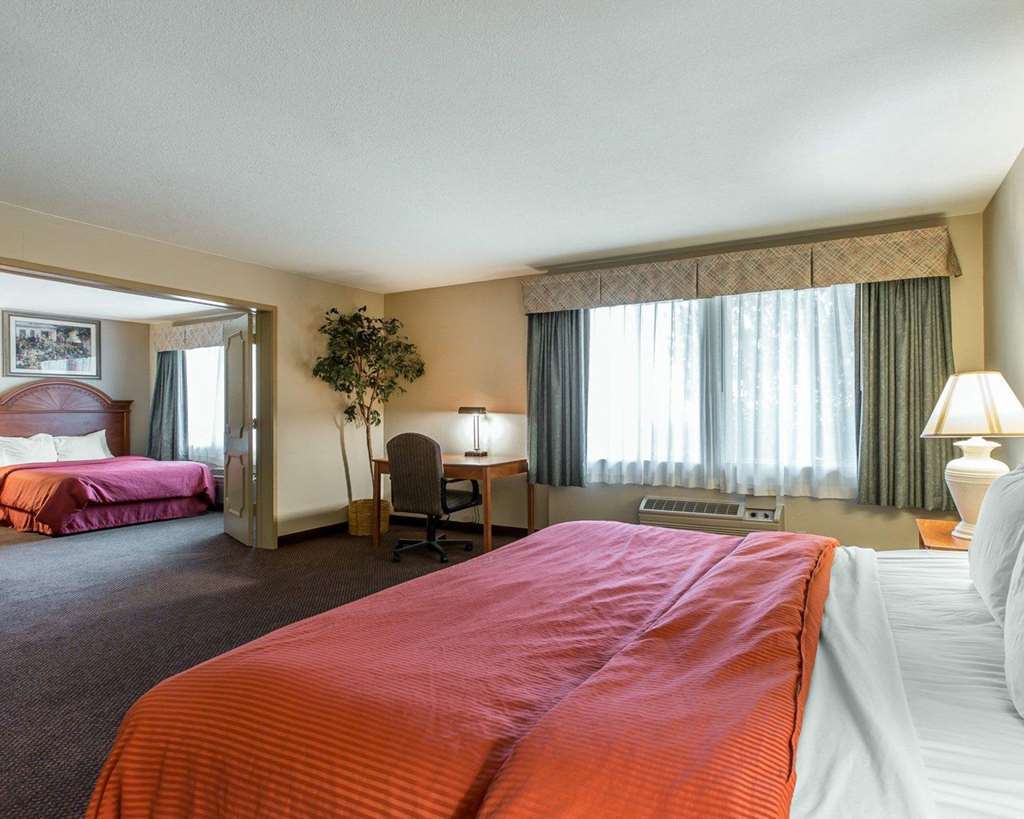 Days Inn By Wyndham Stockton Exterior foto